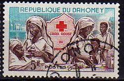 timbre: Croix Rouge du Dahomey, 5 F - OR