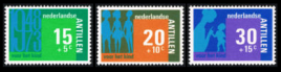 Timbre: 25 Aniv de timbres poste au profit de l'enfance