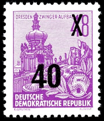 Timbre: Plan quinqu&eacute;nal: Reconstruction de Dresde surcharg&eacute;