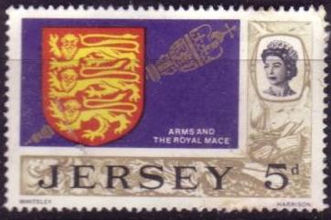 Timbre: Armoiries et masse royale