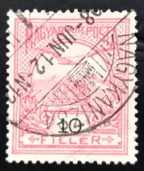 Timbre: Un d’oiseau survolant la couronne de St-Étienne