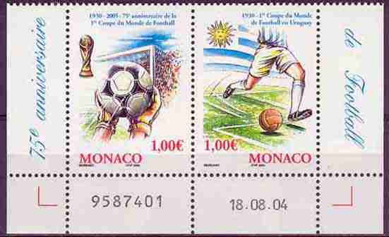Timbre: 75&egrave; anniversaire de la premi&egrave;re Coupe du Monde de Foot