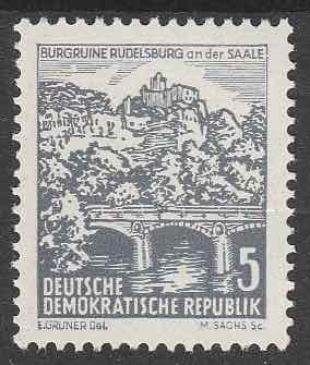Timbre: Ruines du ch&acirc;teau de Rudelsburg sur la Saale