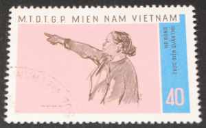 Timbre: GRP une femme semble dire aux ennemis de partir