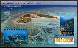 Timbre:  r&eacute;cifs coralliens des &icirc;les &Eacute;parses, pr&egrave;s de Madagascar
