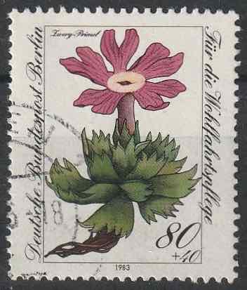 Timbre: &ldquo;&OElig;uvres de bienfaisance&rdquo; primula minimaa