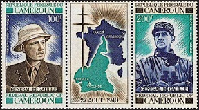 Timbre: G&eacute;n&eacute;ral de Gaulle - Triptyque avec vignette centrale