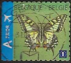 Timbre: Papillon : Machaon (non dentel&eacute; &agrave; gauche)