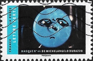 Timbre: S&eacute;rie photographique de Michelangelo Durazzo, masque 44