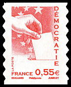 Timbre: Main glissant un bulletin de vote = D&eacute;mocratie